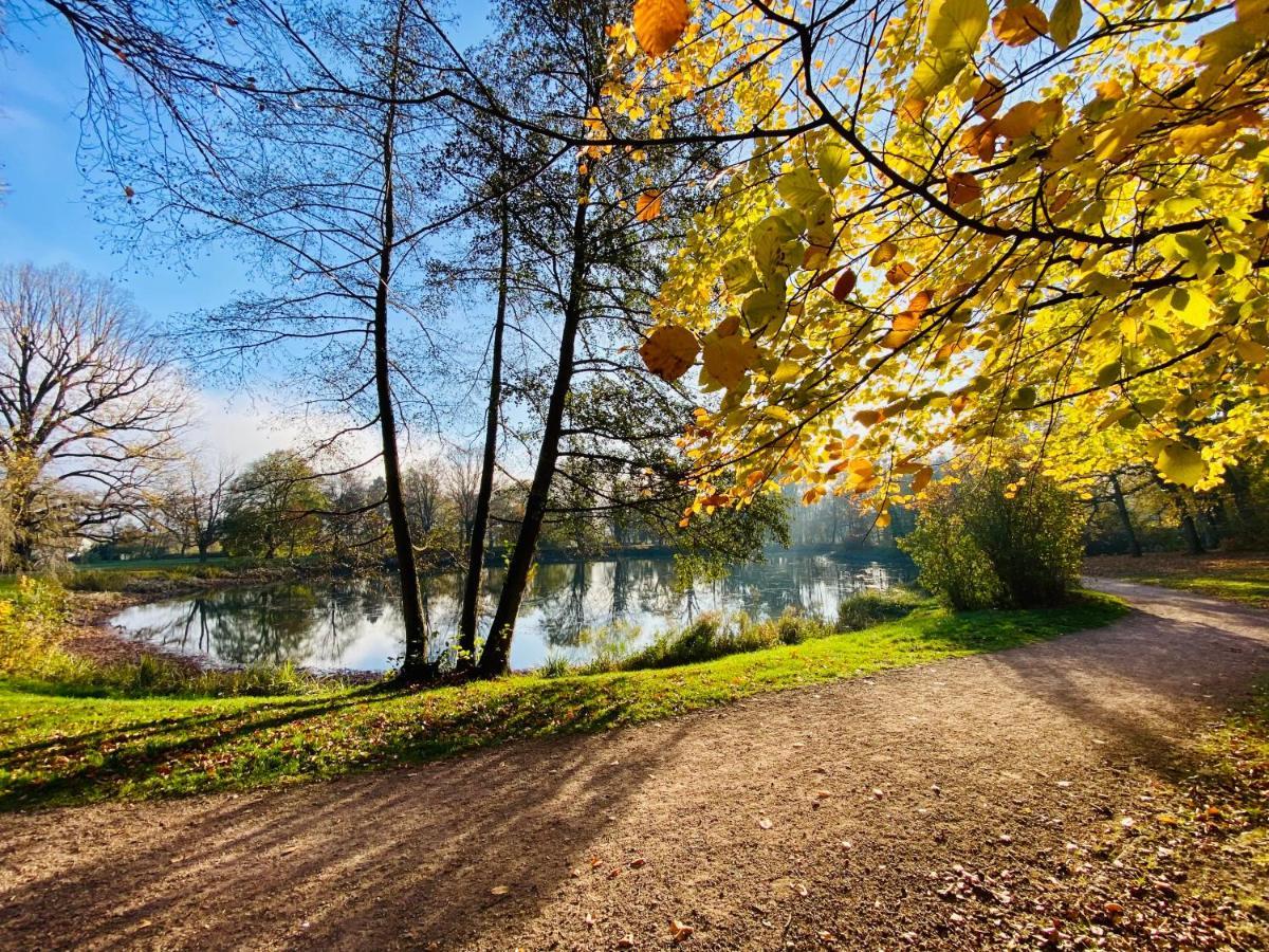 Kuschelige Helle Ferienwohnung Гота Экстерьер фото